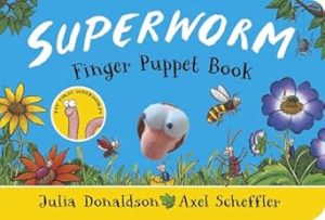 Superworm: Finger Puppet Book