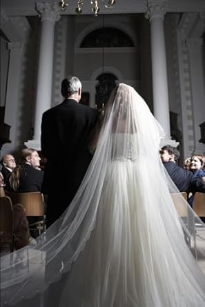 Dark Seduction: One Kiss Is All It Takes